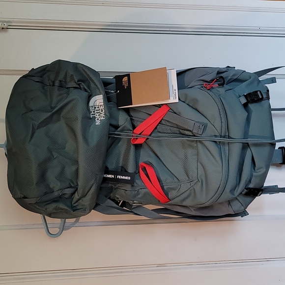 The North Face Handbags - North face womens Terra 40 backpack